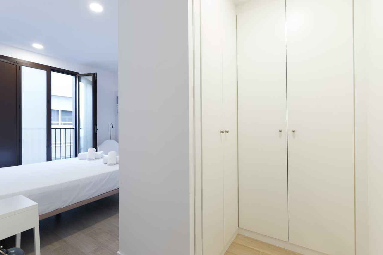 Apartments Madrina Valencia Ngoại thất bức ảnh