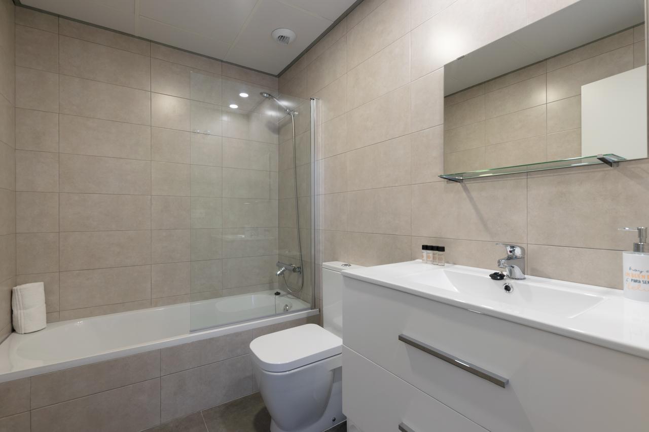 Apartments Madrina Valencia Ngoại thất bức ảnh
