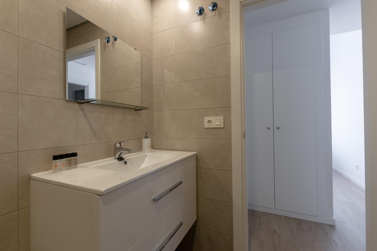 Apartments Madrina Valencia Ngoại thất bức ảnh